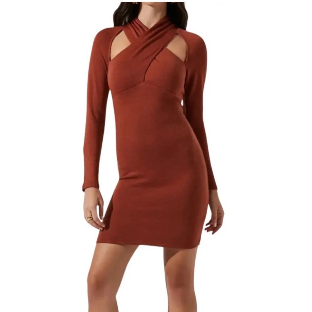 ASTR The Label Rosey Rust Wrap Neck Cutout Dress Long Sleeve Size XL Extra Large